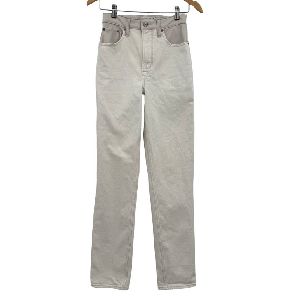 Abercrombie & Fitch The 90s Straight Ultra High Rise Curve Love Jean | Ecru | 26